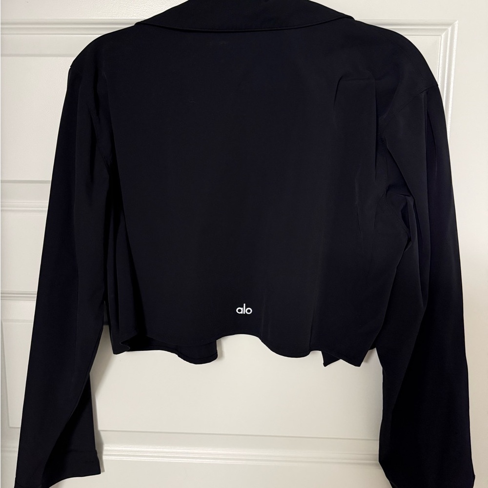 ALO cropped light weight windbreaker
